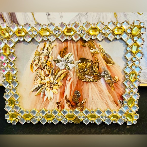 Gorgeous Set of 3 Mirror Jeweled Photo Frames. - Picture 3 of 4
